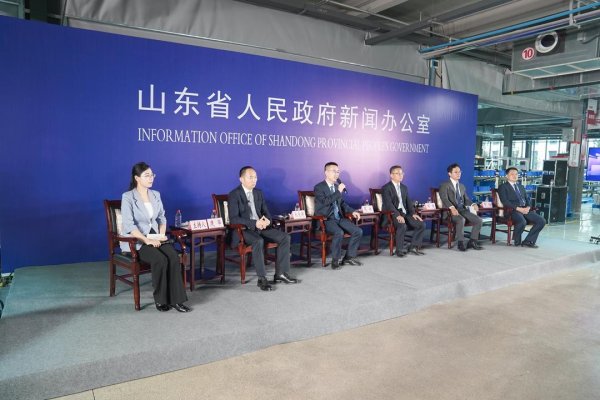 泰兴隆配资 开进车间里的发布会：把山东品牌故事讲在生产线旁