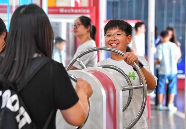 锦鲤配资 合肥蜀山区：文旅市场活力迸发 八方游客心有所“蜀”