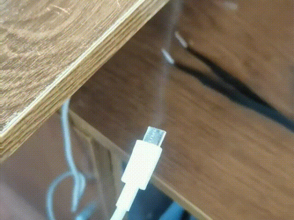 悦来网 家中有这种充电线的，劝你马上拔掉！快自查→